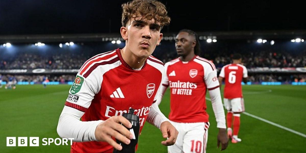 Dowman, vedeta Arsenal, prudent: nu grăbim ascensiunea