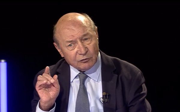 Băsescu lovește PNL: CCR pe buget, dizolvarea Parlamentului e a Președintelui