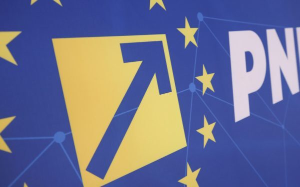 PNL forțează nota: Așteaptă decizia PSD pentru Guvern