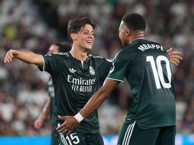 Real Madrid scapă greu cu Elche, Rayo Vallecano și Rațiu triumfă