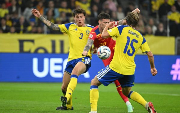 Suedia zdrobește România,debut amarnic pentru Hagi