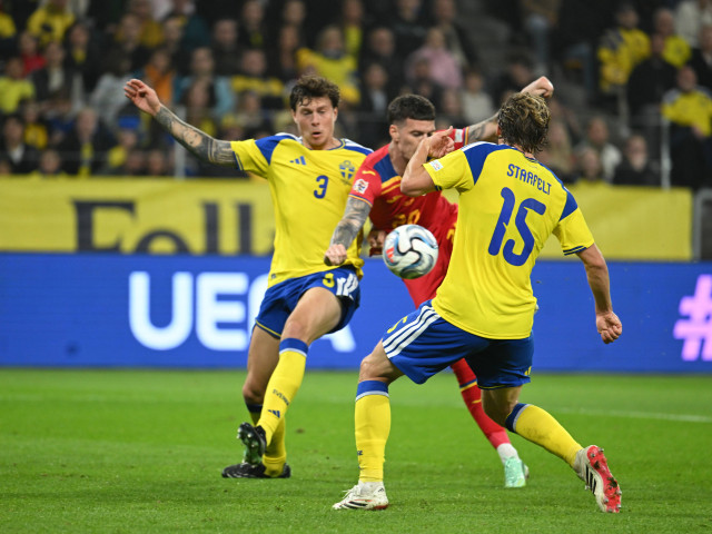 Suedia zdrobește România,debut amarnic pentru Hagi