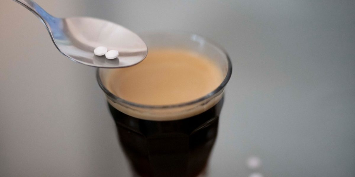 UE: Aspartamul, risc major pentru sănătate. Experții cer reglementări noi