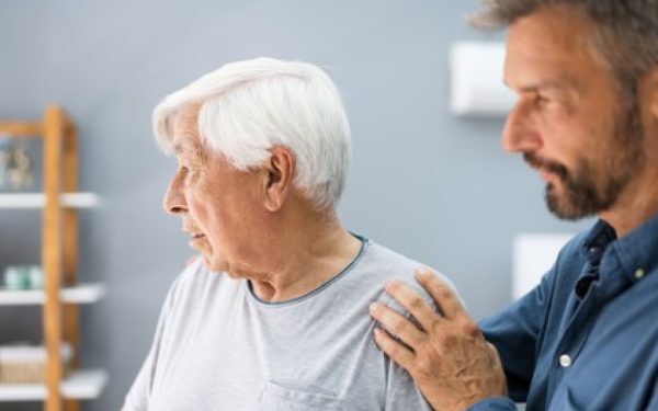 Alzheimer: stop prin studiu internațional cu 1.600 voluntari