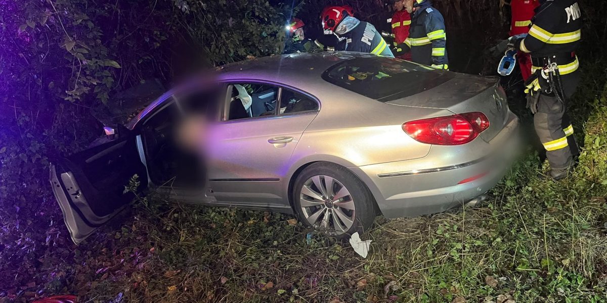 Accident ȘOCANT în Prahova: Tânăr de 19 ani, mort după ce a ieșit de pe șosea