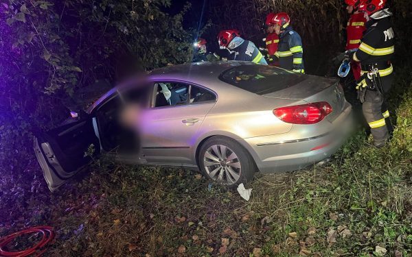 Accident ȘOCANT în Prahova: Tânăr de 19 ani, mort după ce a ieșit de pe șosea