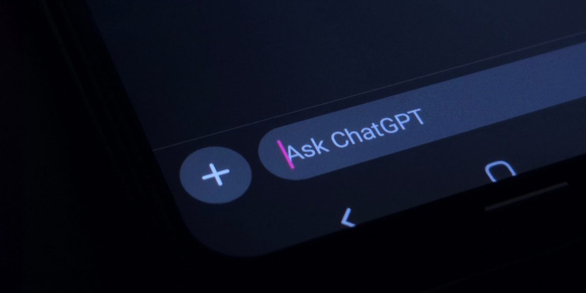 ChatGPT: Conversațiile noastre, decriptate de oameni mâine