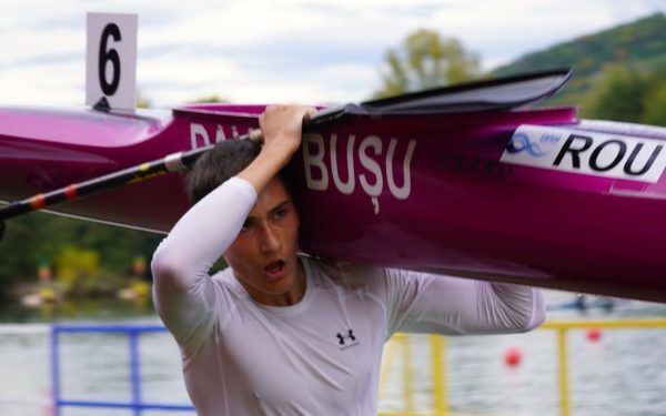 David Bușu, 16 ani, dublu campion național kaiac seniori