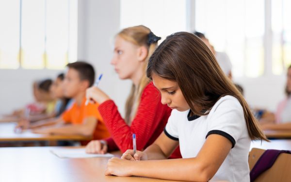 PISA arată ce lipsește în educație: Duminică dă soluția de la creșă
