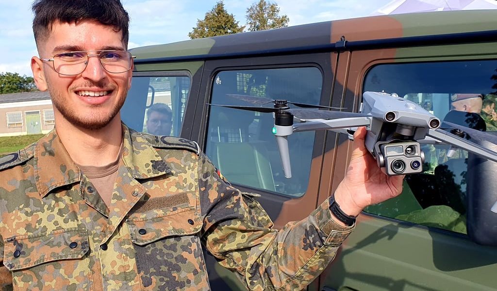 Bundeswehr 70 ani: Trupe tari la Holzminden