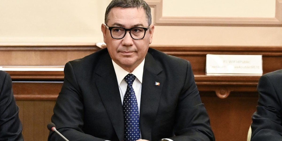 Ponta, despre Mykonos: „Nu vacanță, doar bărbați, nu noi ca useriștii”