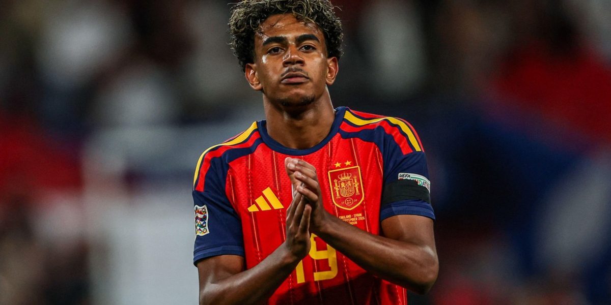 Spania învinge Cehia 3-1. Campioana mondială, emoționată