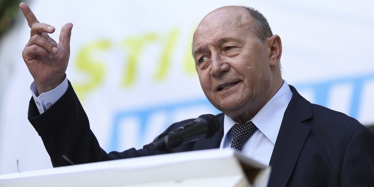 Băsescu, despre AUR: „Și-a terminat creșterea, o ia în jos”