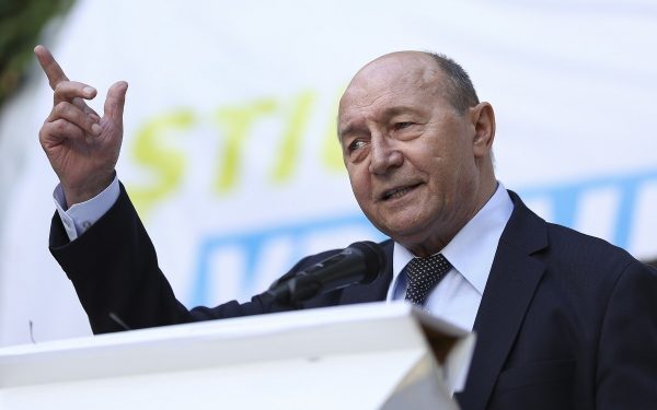 Băsescu, despre AUR: „Și-a terminat creșterea, o ia în jos”