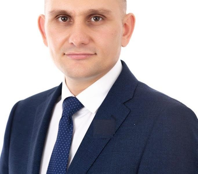 DIICOT l-a reținut pe vicepreședintele USR Dâmbovița, Alexandru Munteanu